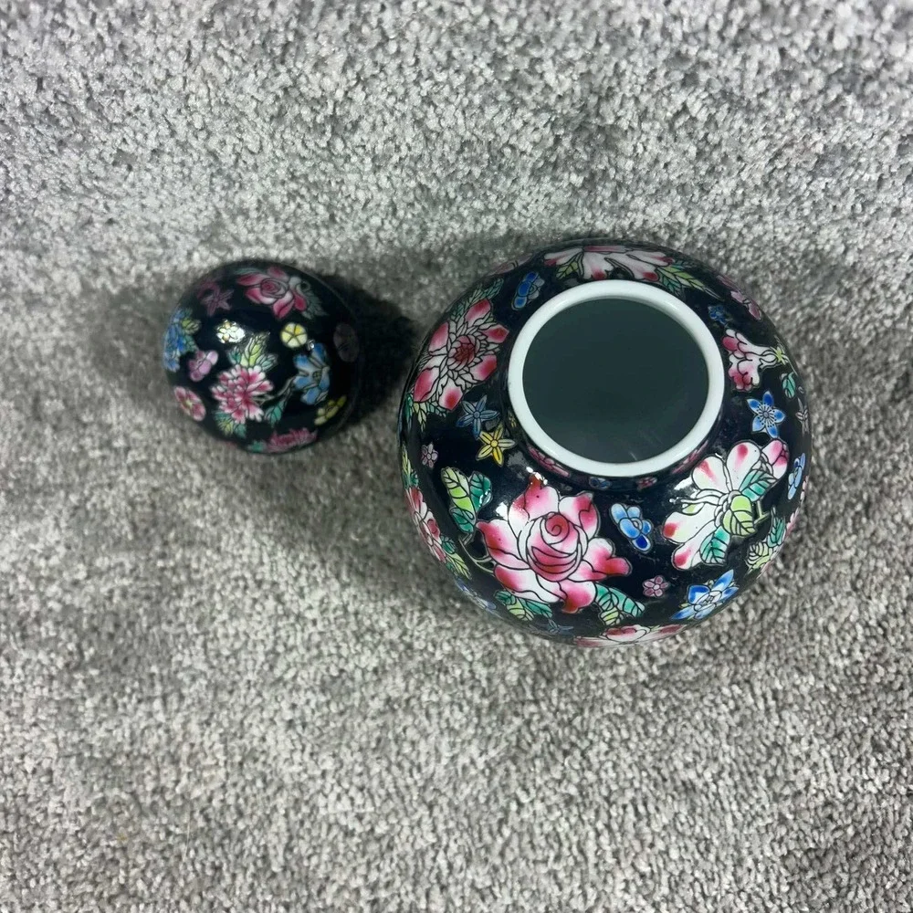 Ginger Jar Black Millefleur Floral Porcelain Chinoiserie Small 5in